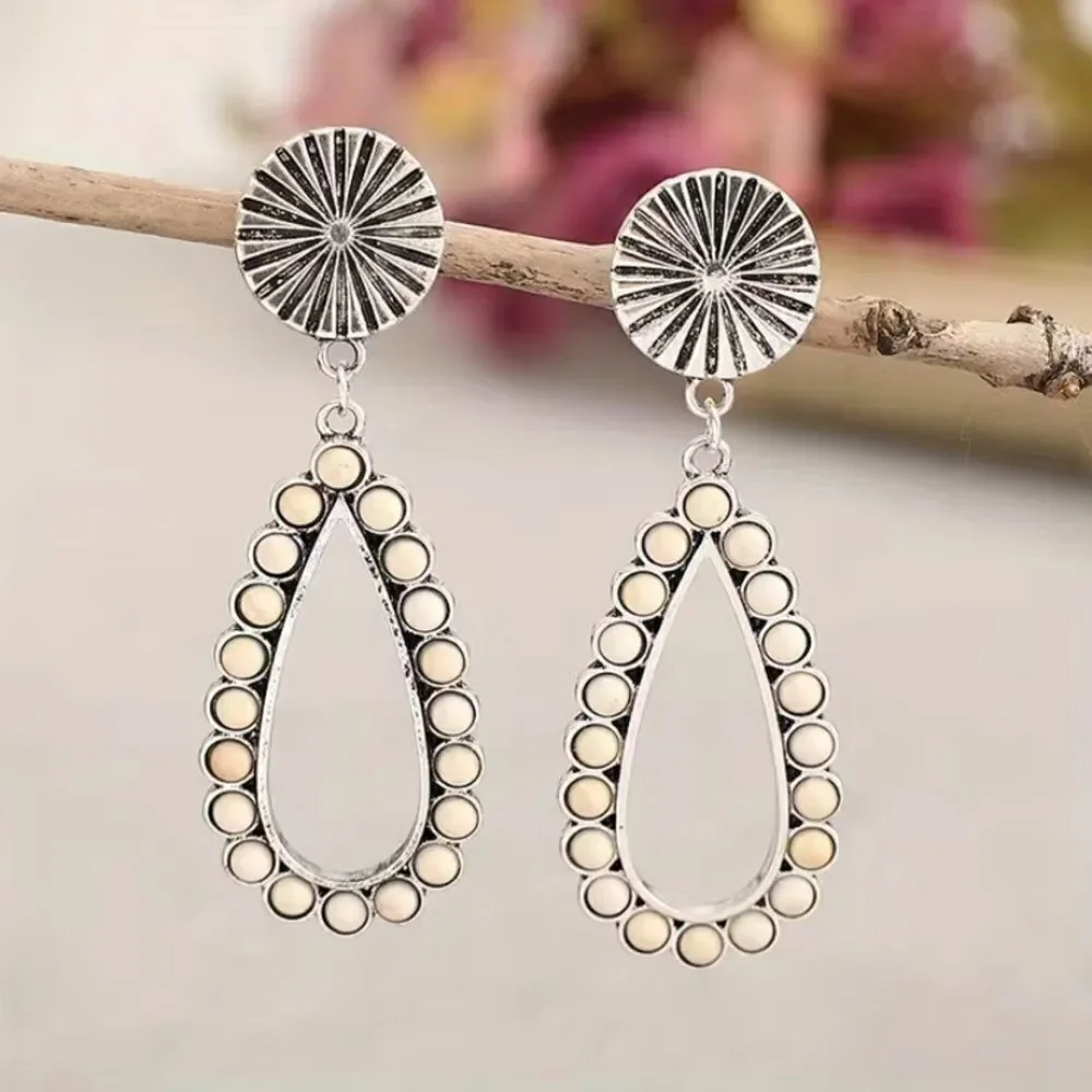 ✨🆕✨ BoHo Teardrop Rustic White Turquoise Decor Stones Dangle Earrings ✨